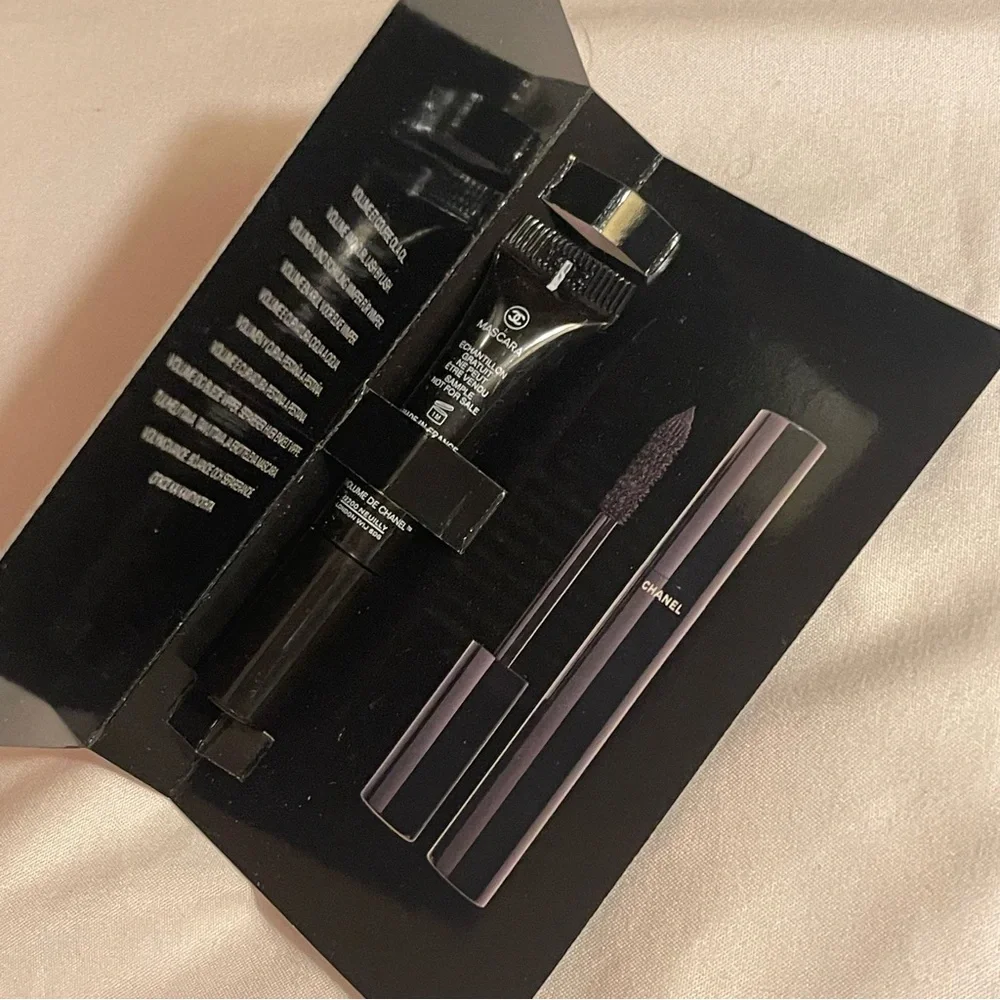 Mini Le Volume de Chanel Mascara